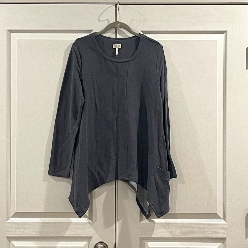LOGO Gray Long Sleeve Pocket Tunic Top